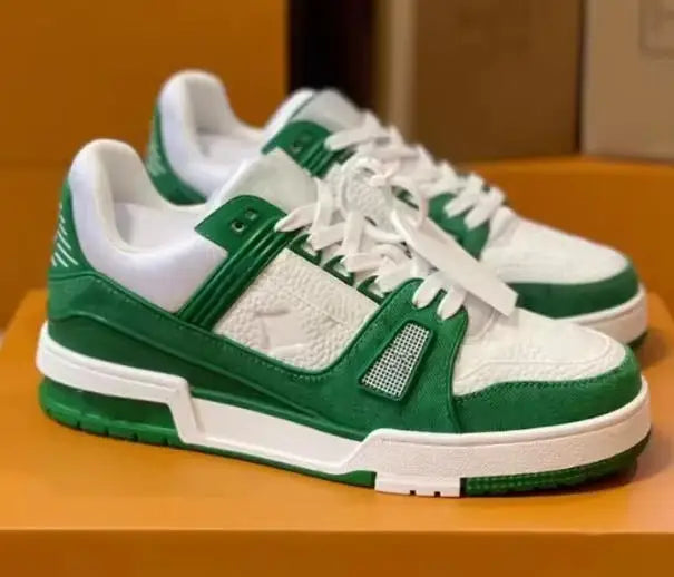 Top-tier luxury designer skateboard shoes men's casual sports field training Court Couple walking Basketball running Sneakers